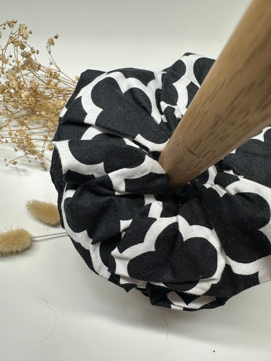 Geometric Scrunchie