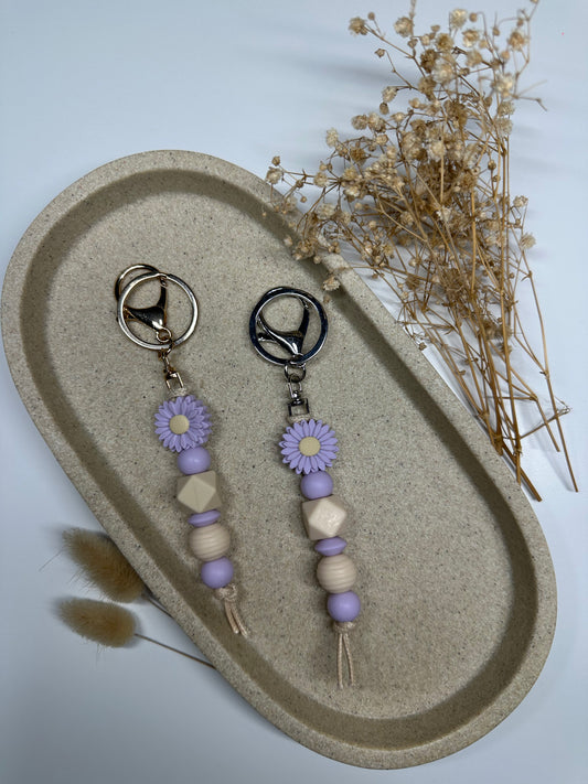 Lilac 'Daisy' Keychain